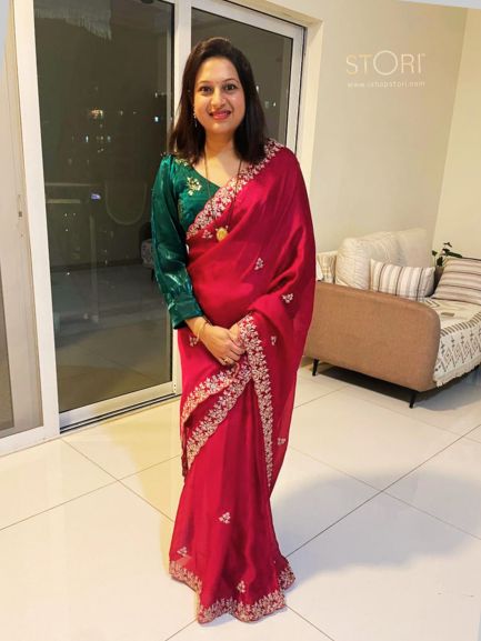 Shruti Jha in STORI Green Blouse