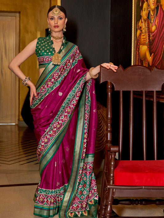 Shop Rani Pink Patola Silk Saree for Wedding at STORI