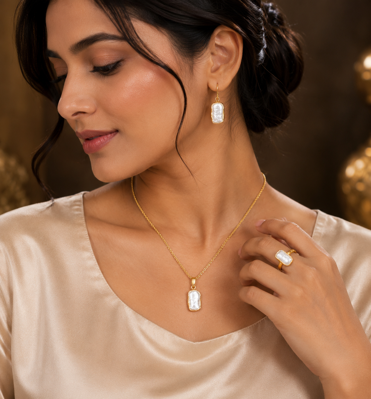 STORI Viha Shiny Natural Pearls Necklace & Earrings Set1