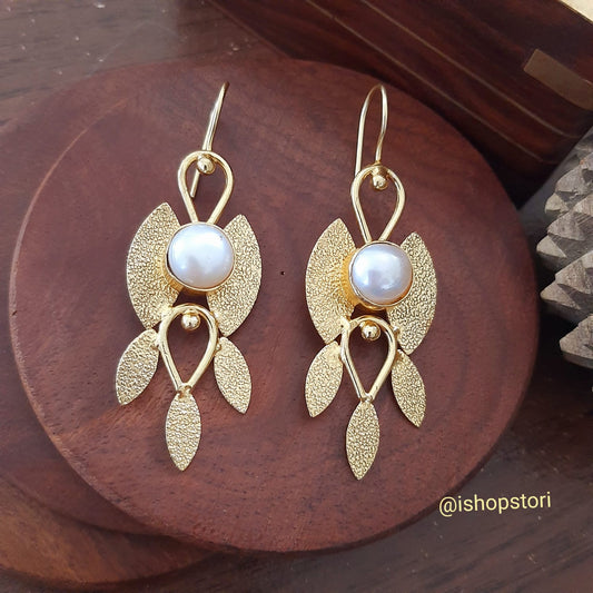 Florence Fresh Water Pearls Statement Earrings