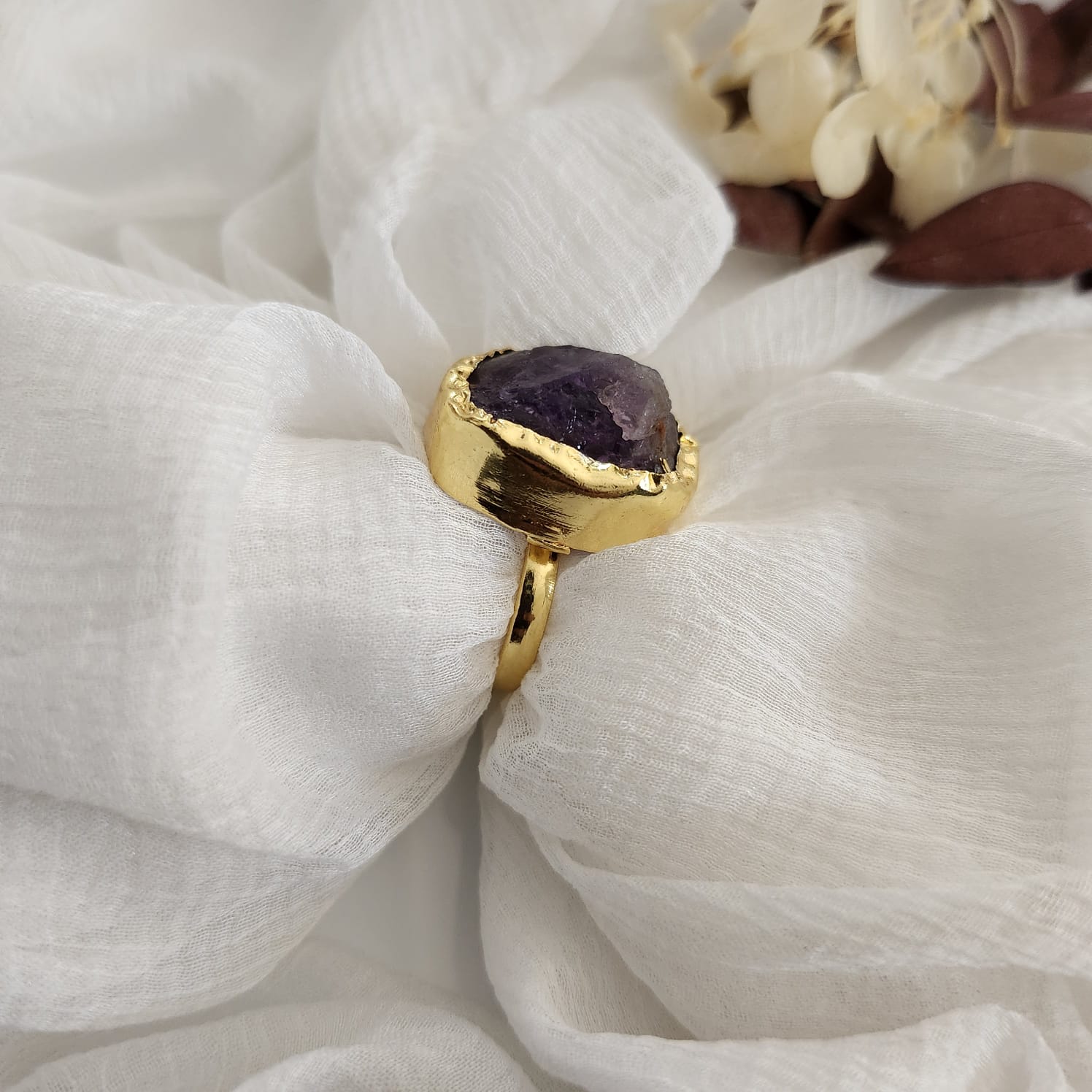 Shop Gemstone Golden Finger Rings Online- STORI