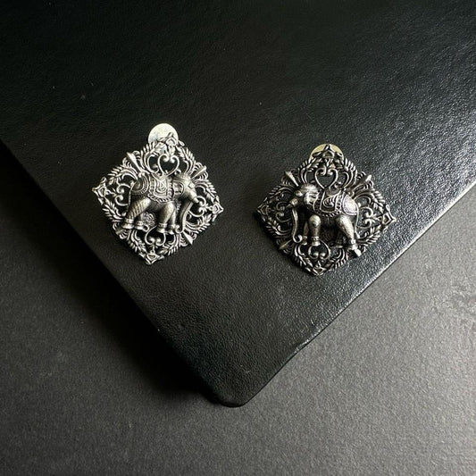 Rhombus Filigree Earrings