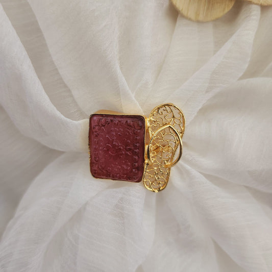 Carved Quartz Beach Treasure Flip Flop Ring