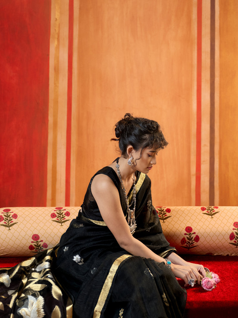 STORI Black Munga Silk Saree