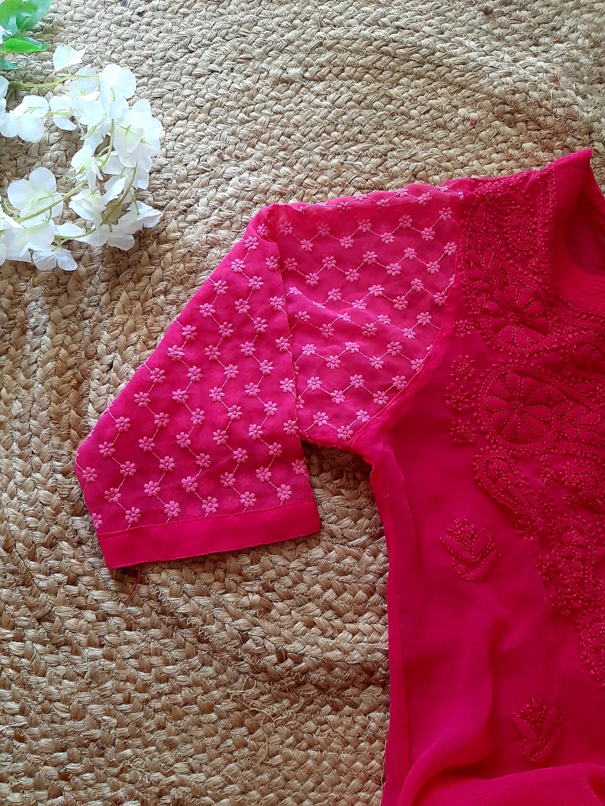 Havoka Georgette Tone-to-Tone Chikankari Kurti With InnerHavoka Rani Pink Georgette Tone-to-Tone Chikankari Kurti With Inner