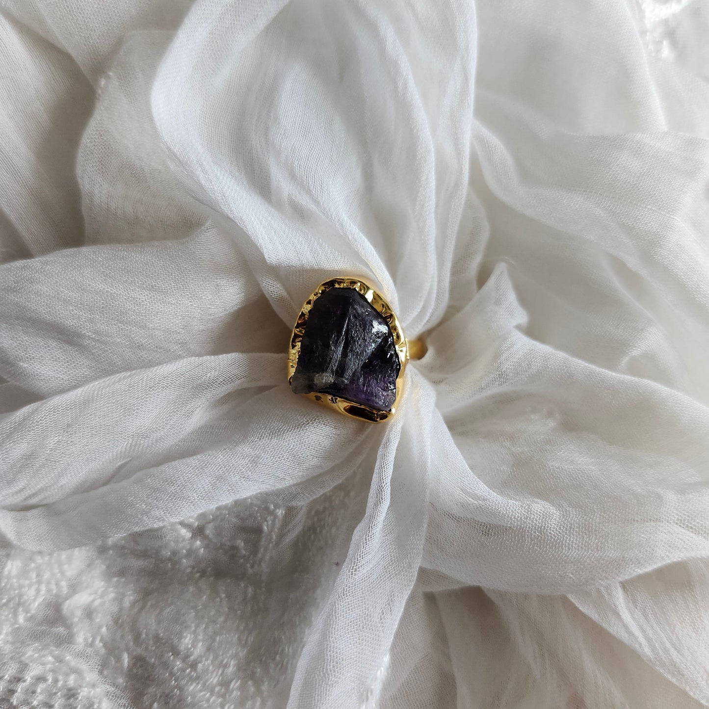 Shop Gemstone Golden Finger Rings Online- STORI