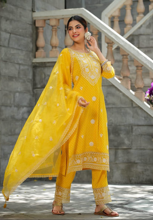 Yellow Suit Set With Organza Dupatta