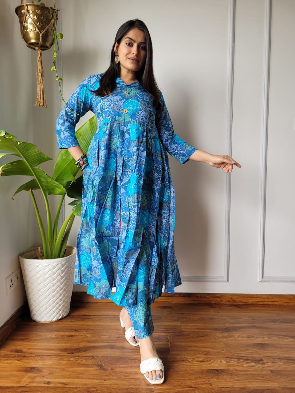 Shop Blue Nyra Cut Cotton Kurti Set