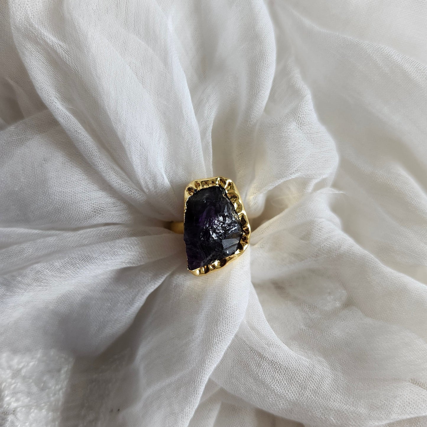 Shop Gemstone Golden Finger Rings Online- STORI