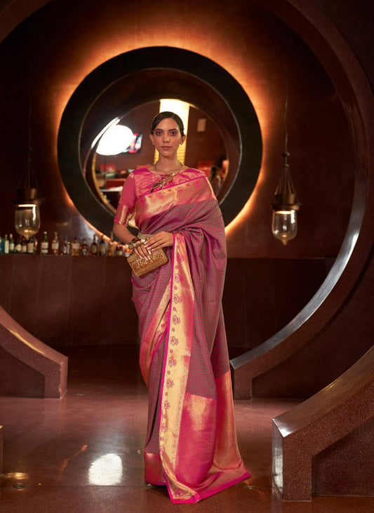 Pink & Green Dual Shade Kanjivaram Woven Silk Saree With Zari Pallu