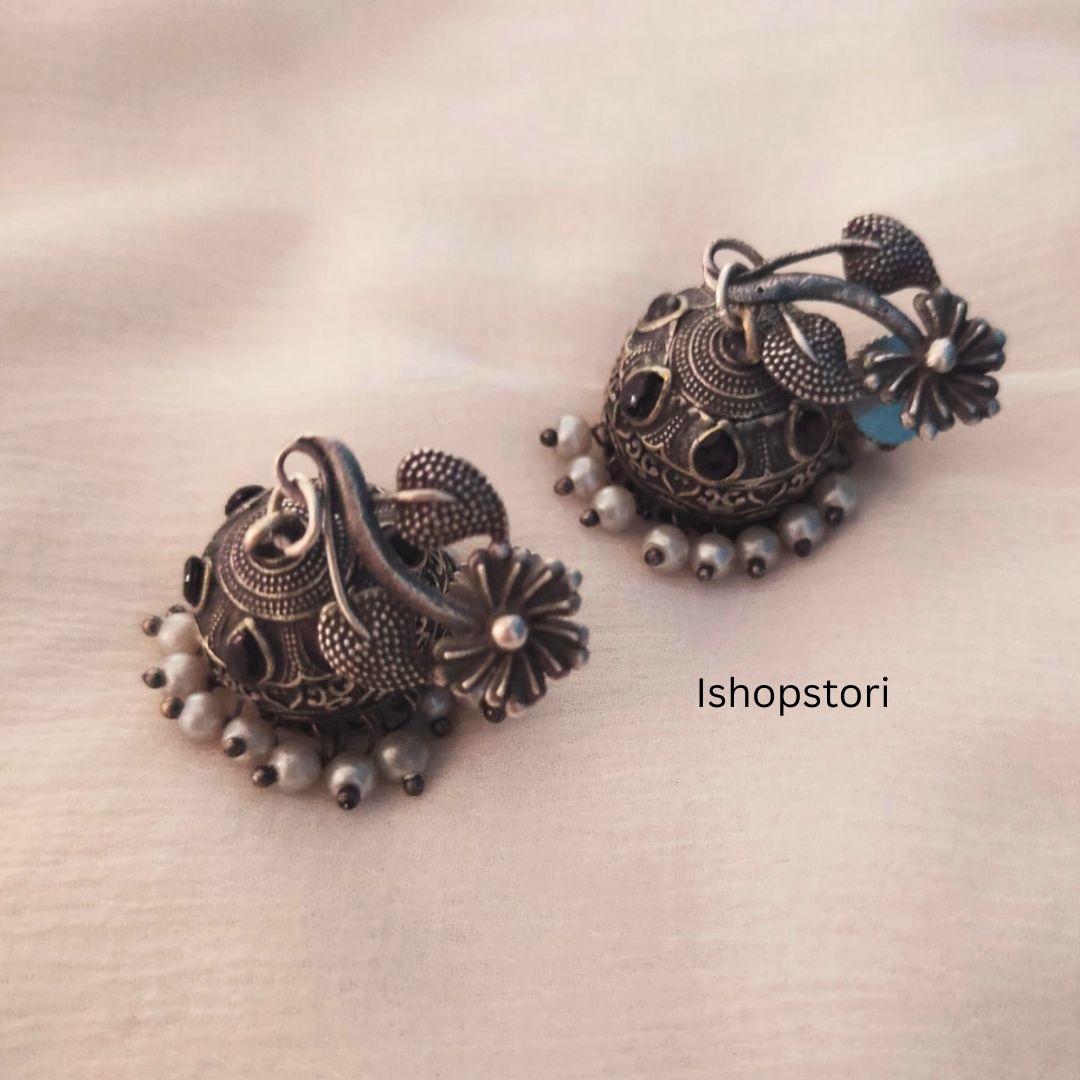 Preet Vine Monalisa Studded Stone Small Jhumkis