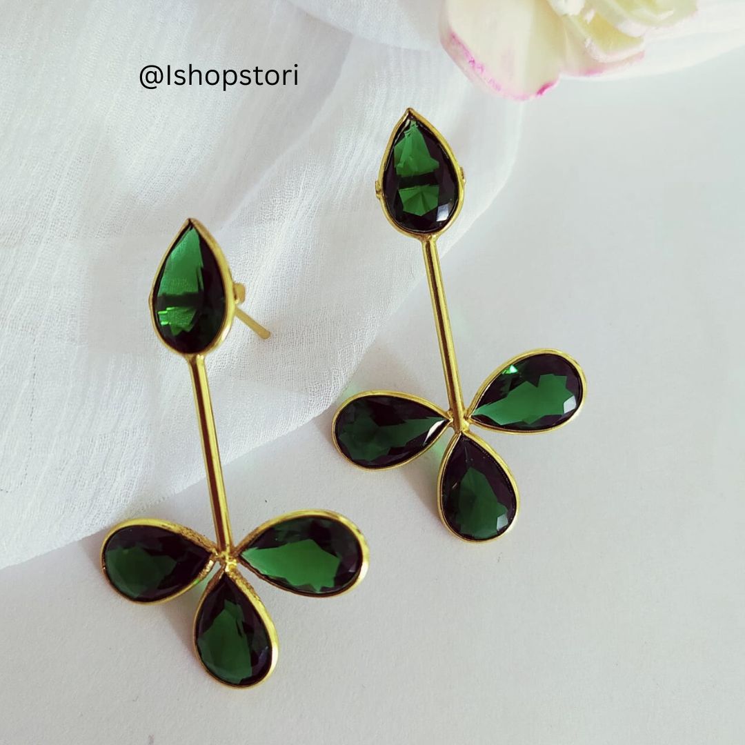 Tanvi Glossy Stones Quadra Petals Statement Earrings