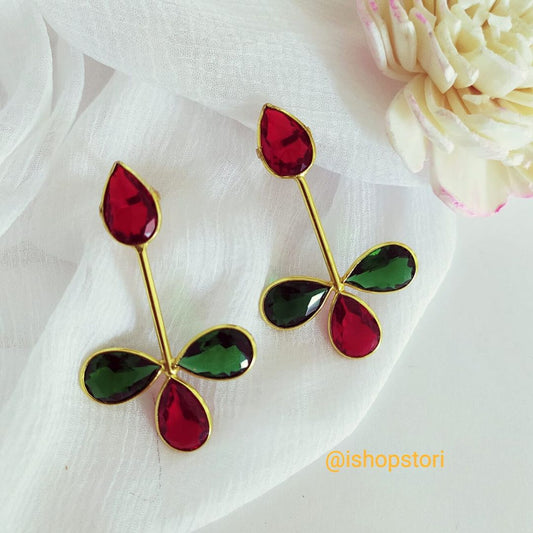 Tanvi Glossy Stones Quadra Petals Statement Earrings