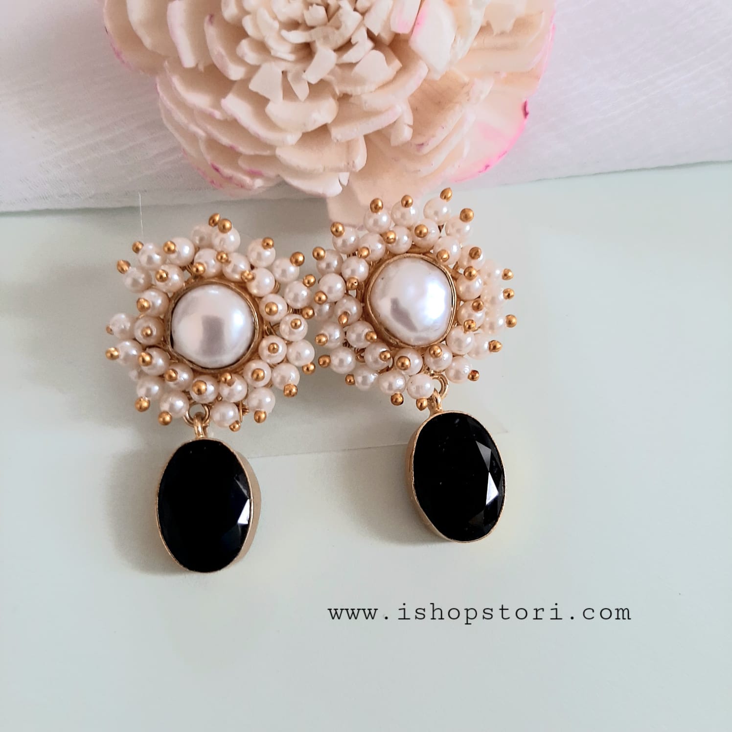 Kaaira Fresh Water Pearls Halo & Oval Glossy Stone Earrings