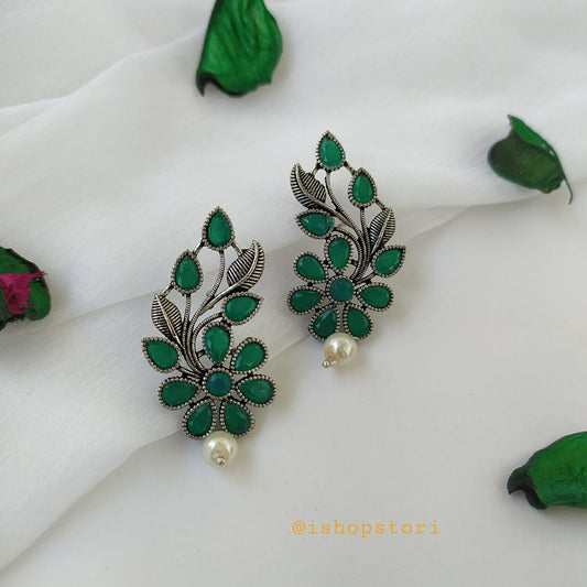 Enya Green Stone & Pearl Oxidized Earrings