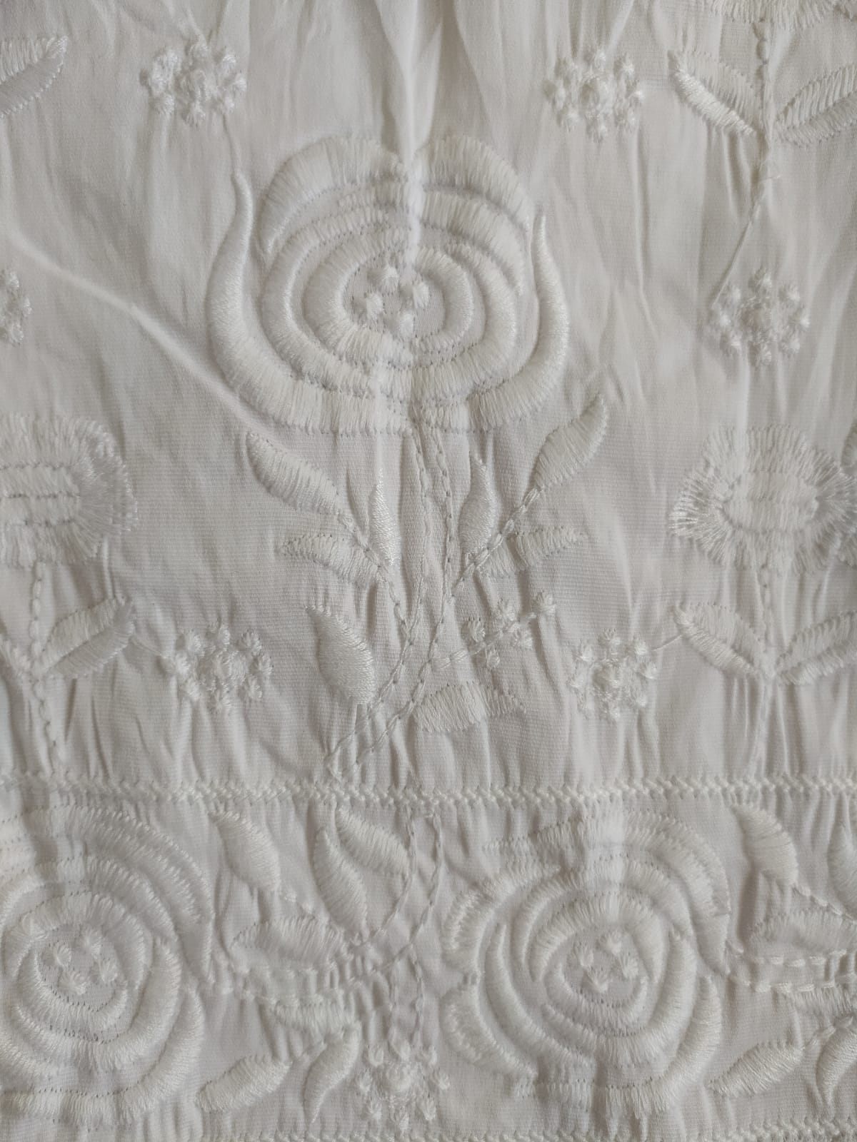 Machine Crafted White Lucknowi Chikankari Lycra Pants